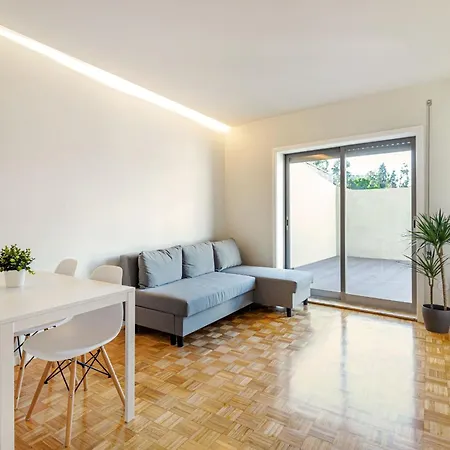 Bright In Cedofeita Apartment *