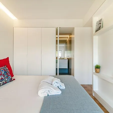 Bright In Cedofeita Apartment *